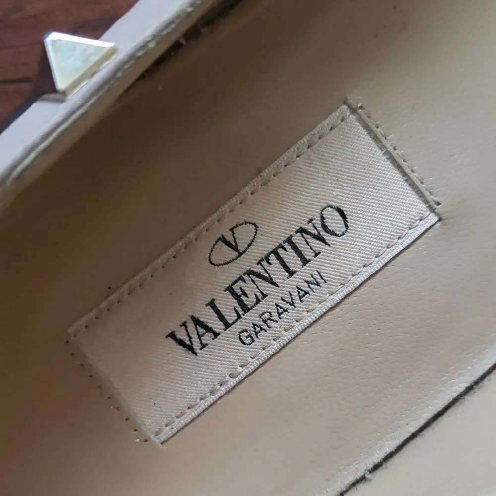 Valentino Black Patent Leather Ballet Flats Pink Trim Gold Studs Size 39.5